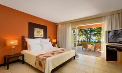 Victoria Beachcomber Resort &amp; Spa;