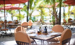 Paradis Beachcomber Golf Resort & Spa
