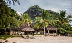 Paradis Beachcomber Golf Resort & Spa