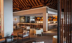 Paradis Beachcomber Golf Resort & Spa