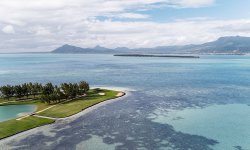 Paradis Beachcomber Golf Resort & Spa