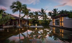 Paradis Beachcomber Golf Resort & Spa