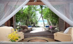 Vamizi-Island-Suluwilo-Bedroom-with-Ocean-View.jpg