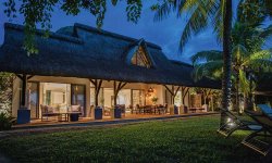 Paradis Beachcomber Golf Resort & Spa