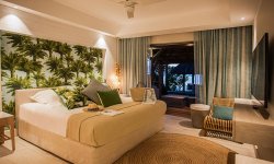 Paradis Beachcomber Golf Resort & Spa