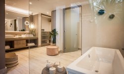 Paradis Beachcomber Golf Resort & Spa